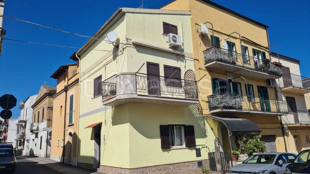 casa indipendente in vendita a Vasto