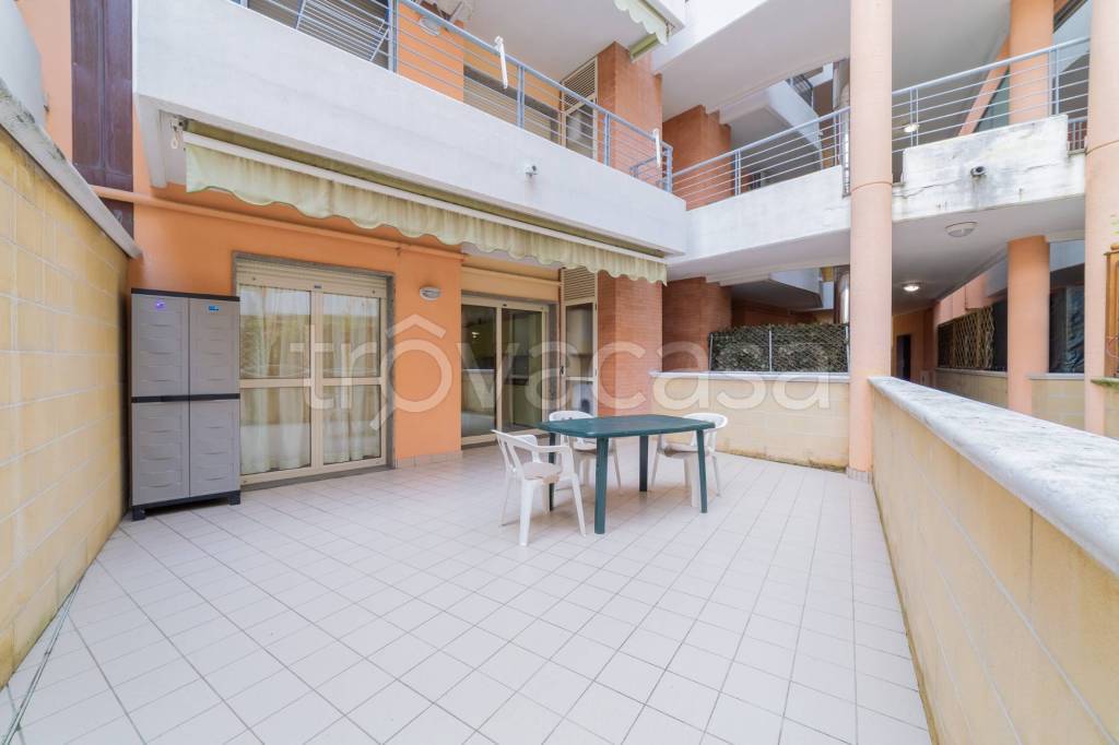 appartamento in vendita a Vasto in zona Marina