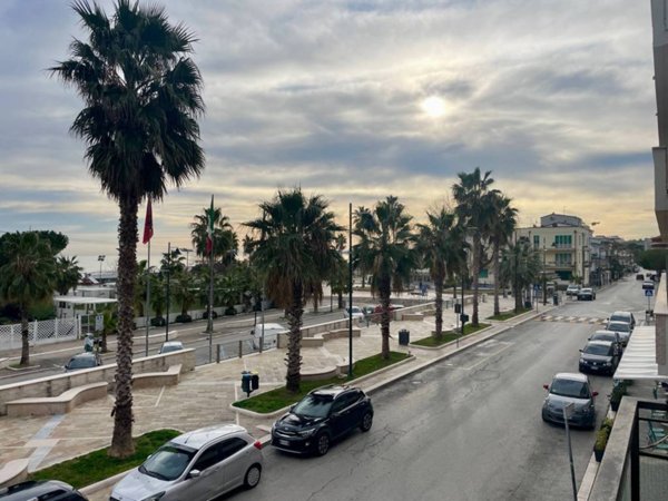 appartamento in vendita a Vasto in zona Marina