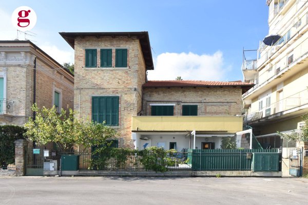 appartamento in vendita a Vasto in zona Marina