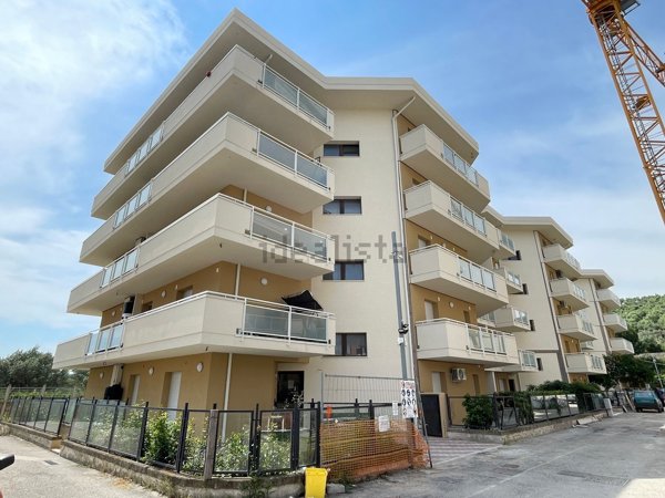 appartamento in vendita a Vasto in zona Marina