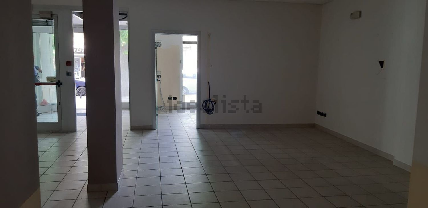 trivano in vendita a Vasto