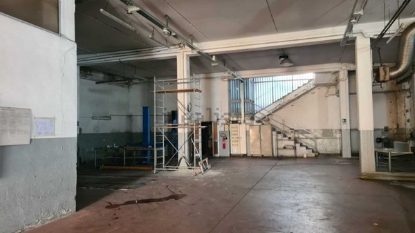 locale commerciale in vendita a Vasto in zona Marina