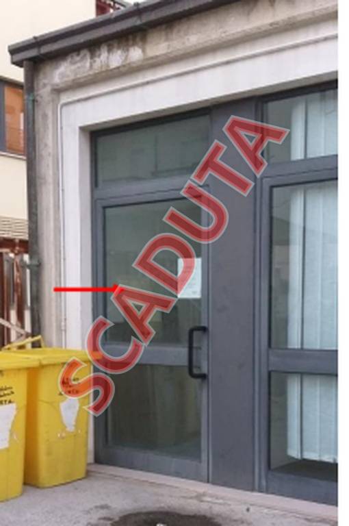 locale commerciale in vendita a Vasto