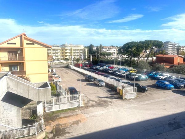 appartamento in vendita a Vasto in zona Marina