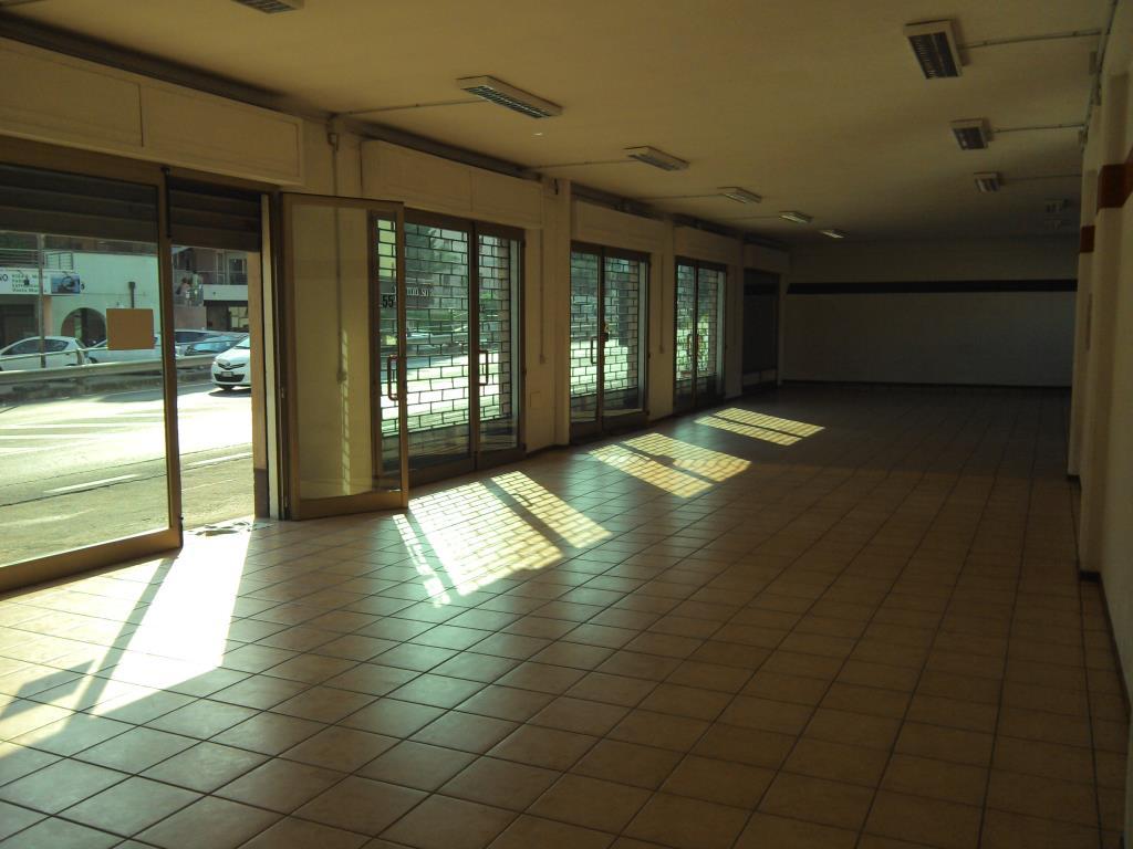 negozio in vendita a Vasto in zona Marina