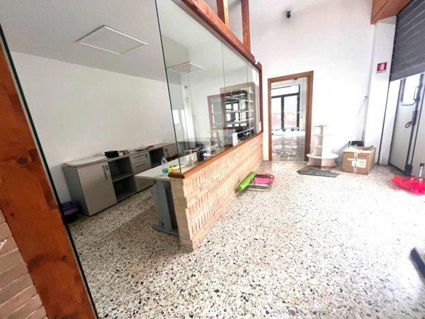 negozio in vendita a Vasto