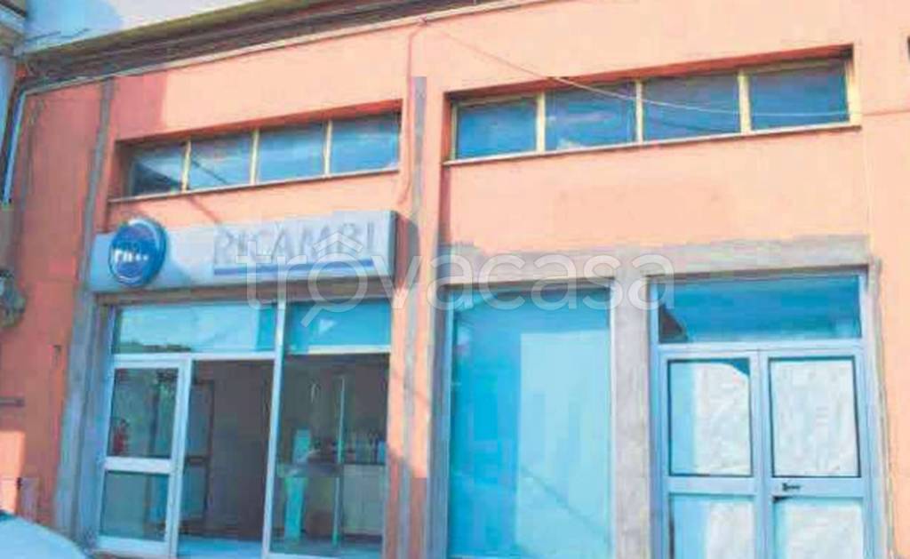 locale commerciale in vendita a Vasto in zona Marina