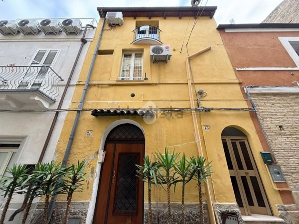 appartamento in vendita a Vasto in zona Marina