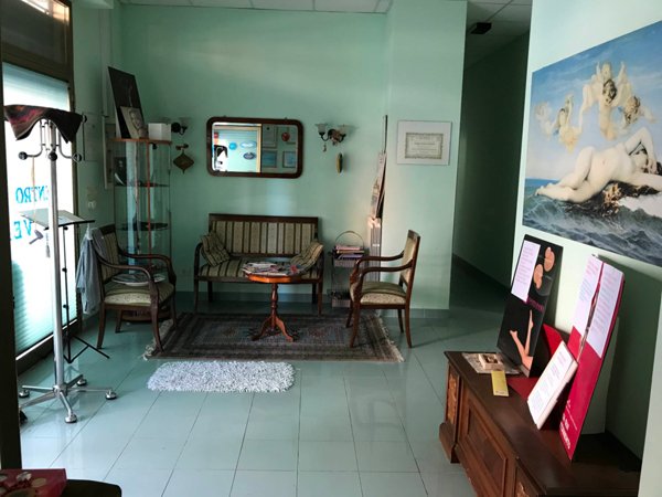 locale commerciale in vendita a Vasto