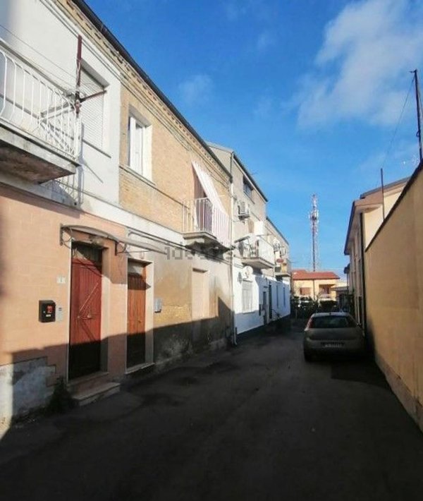 casa indipendente in vendita a Vasto