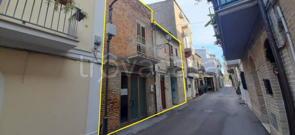 casa indipendente in vendita a Vasto