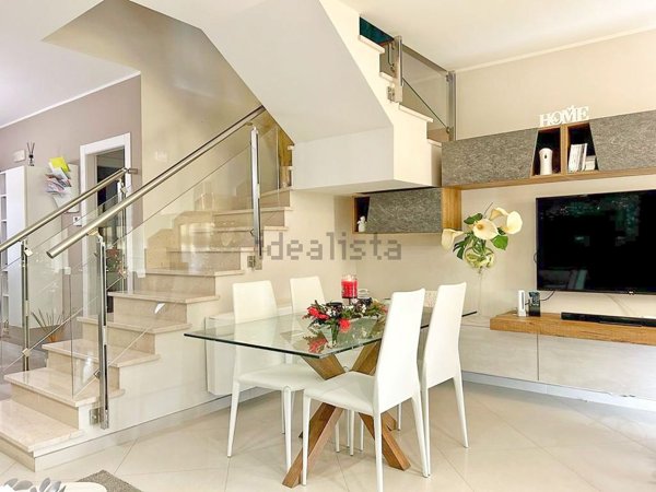 casa semindipendente in vendita a Vasto in zona Marina