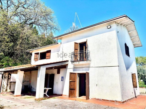 casa indipendente in vendita a Vasto in zona Vignola