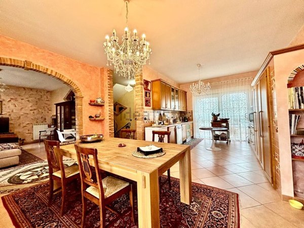 casa indipendente in vendita a Vasto in zona Incoronata