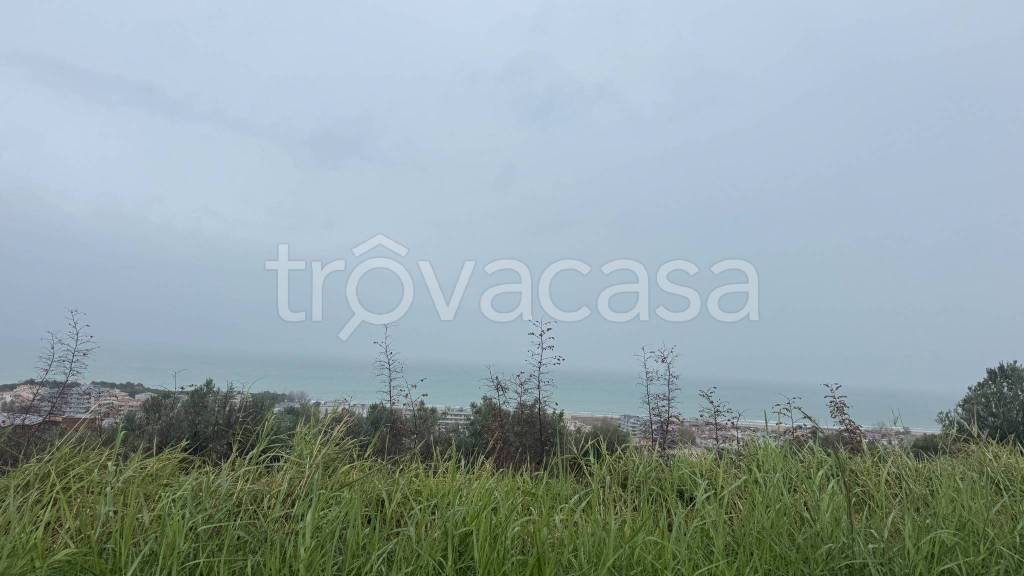 casa indipendente in vendita a Vasto in zona Montevecchio