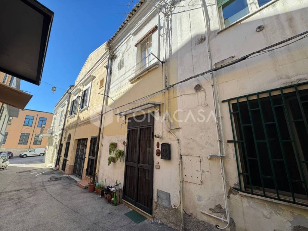 casa indipendente in vendita a Vasto