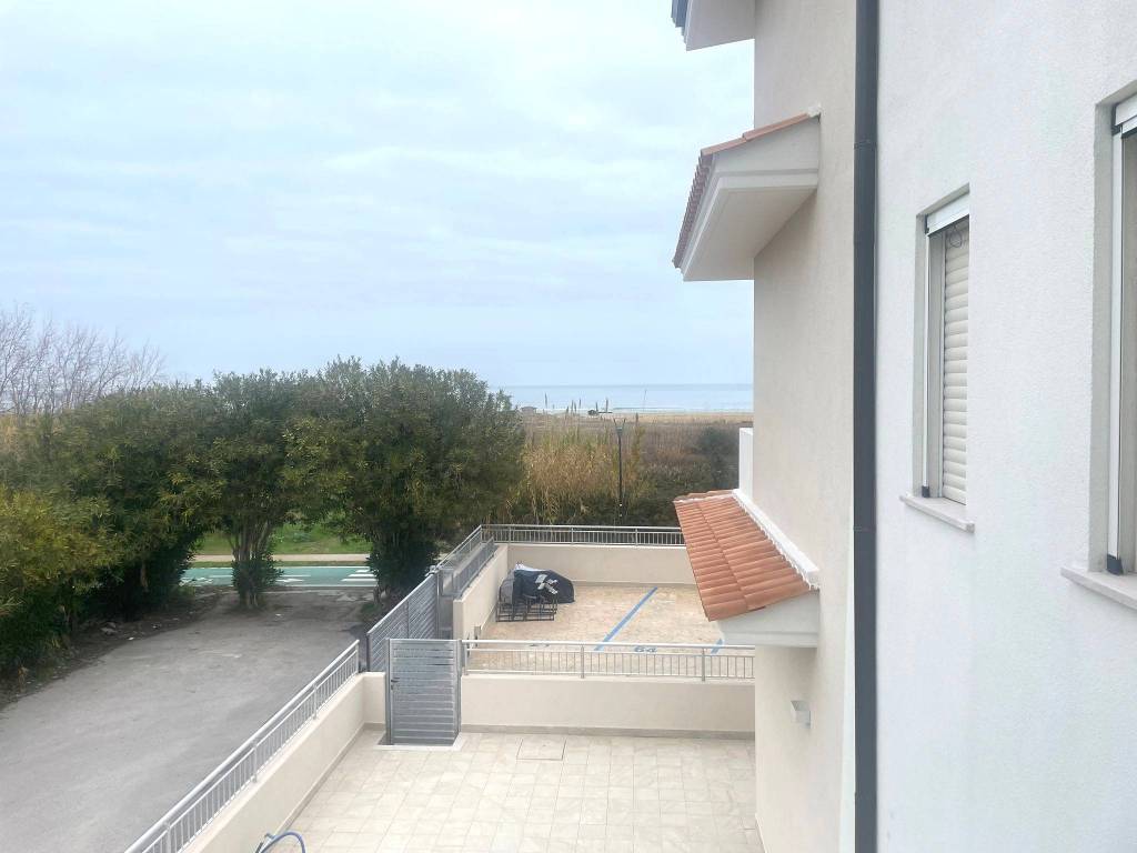 appartamento in vendita a Vasto in zona Marina