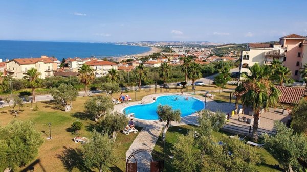 appartamento in vendita a Vasto in zona Marina