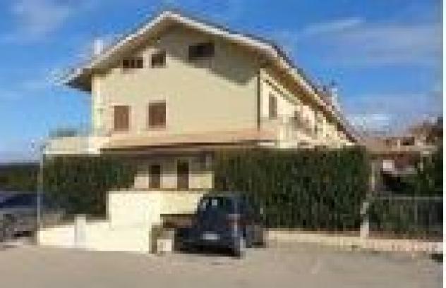 locale di sgombero in vendita a Vasto