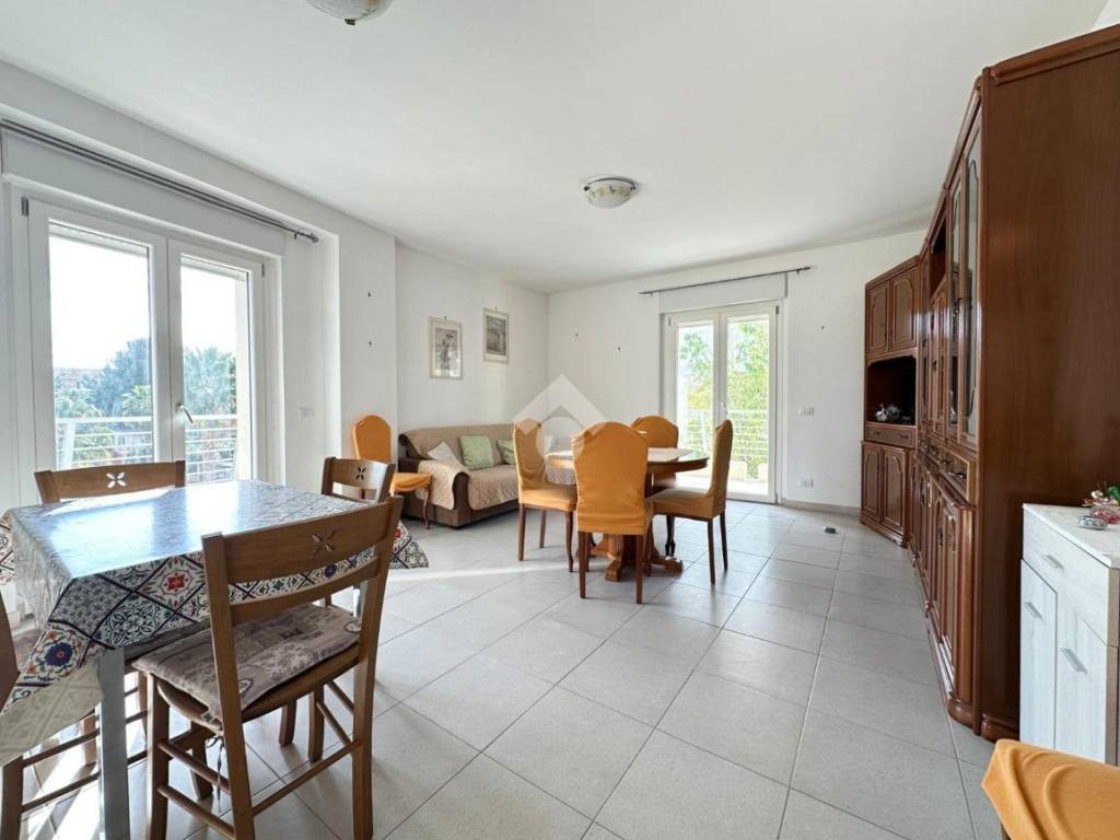 appartamento in vendita a Vasto in zona Marina