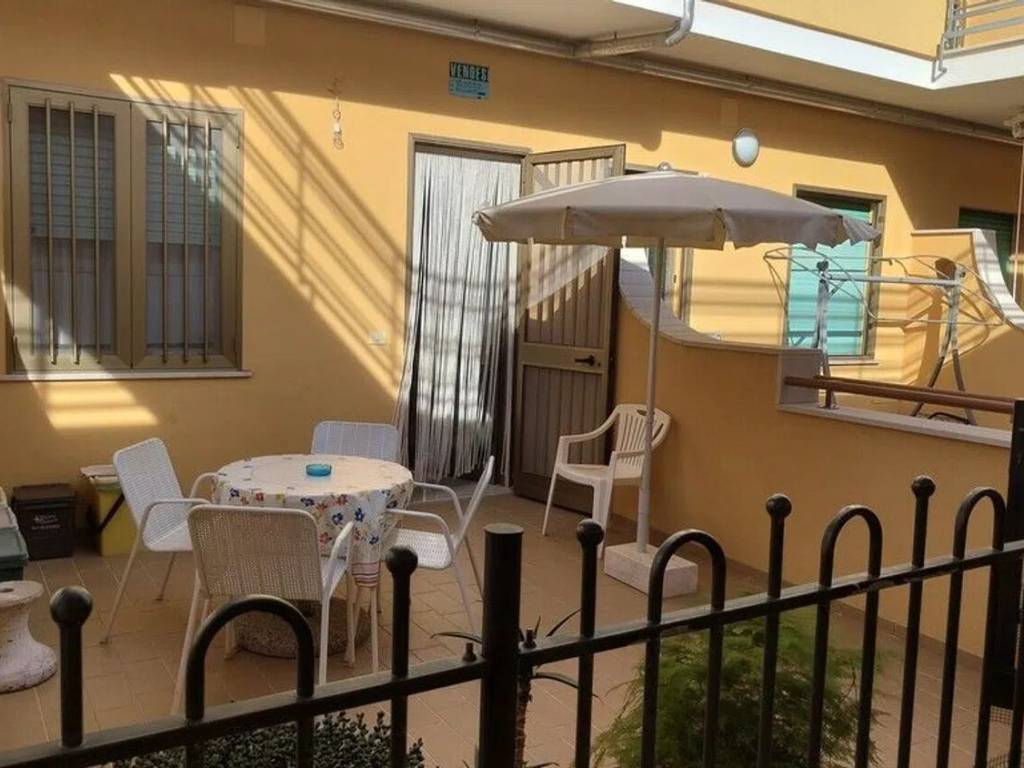 appartamento in vendita a Vasto in zona Marina