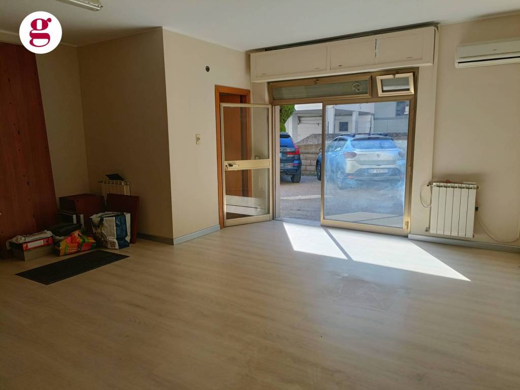 negozio in vendita a Vasto