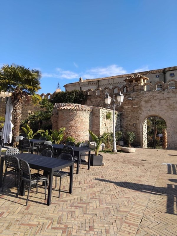 casa indipendente in vendita a Vasto
