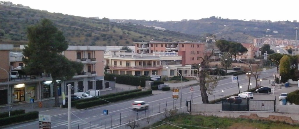 locale di sgombero in vendita a Vasto in zona Marina