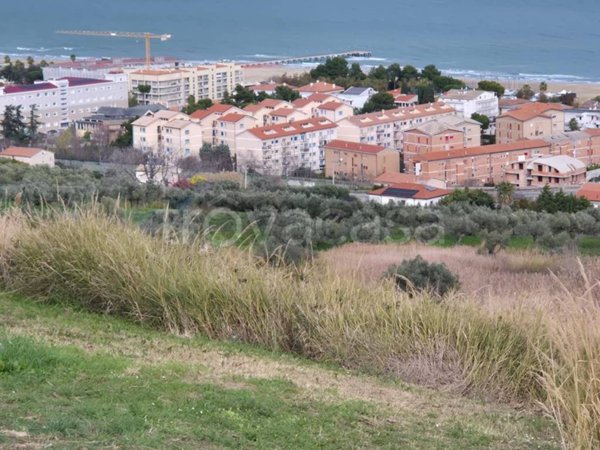 terreno agricolo in vendita a Vasto in zona Marina