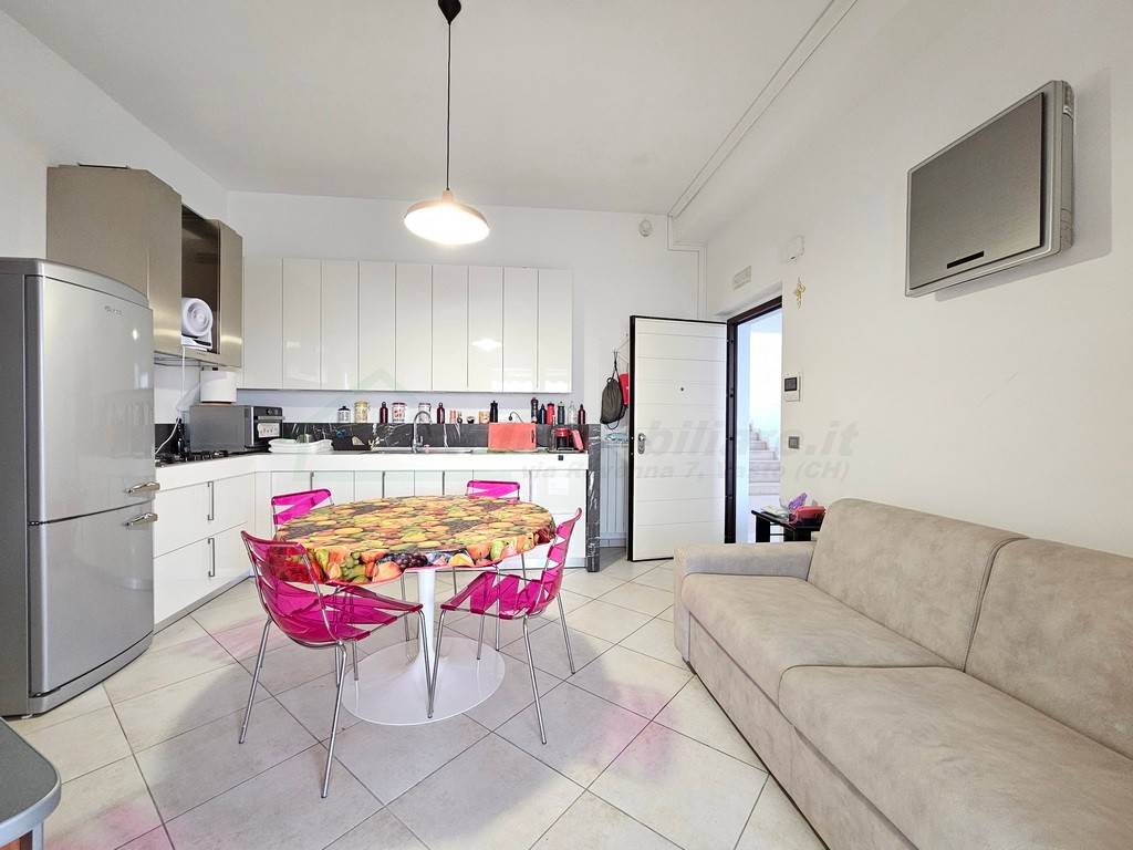 appartamento in vendita a Vasto in zona Marina