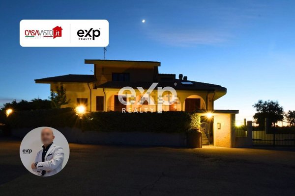 casa indipendente in vendita a Vasto