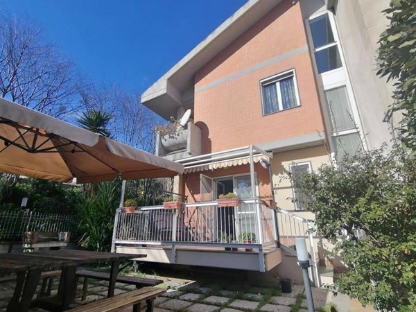 casa indipendente in vendita a Vasto in zona Marina