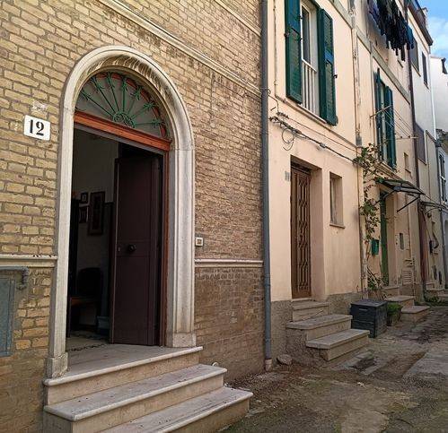 casa indipendente in vendita a Vasto