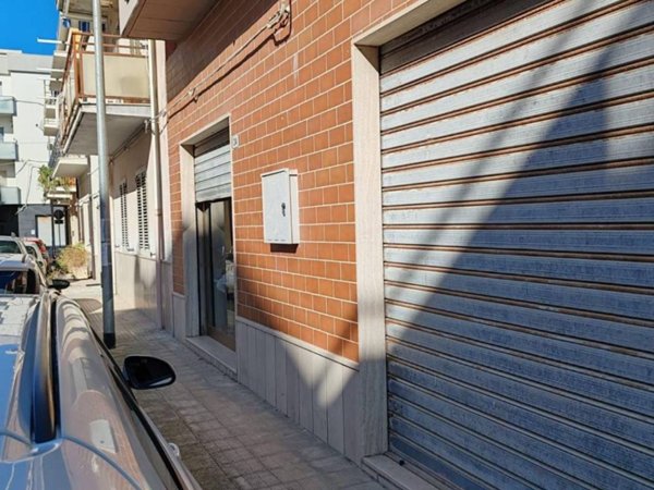 negozio in vendita a Vasto