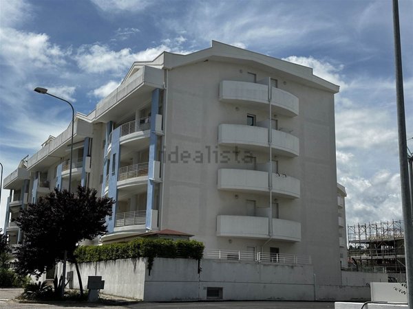 appartamento in vendita a Vasto in zona Marina