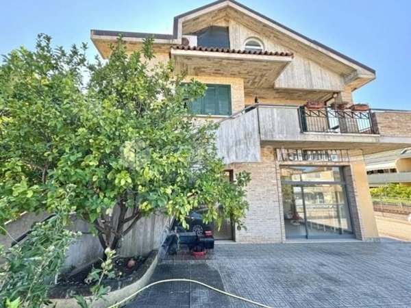 appartamento in vendita a Vasto in zona Incoronata