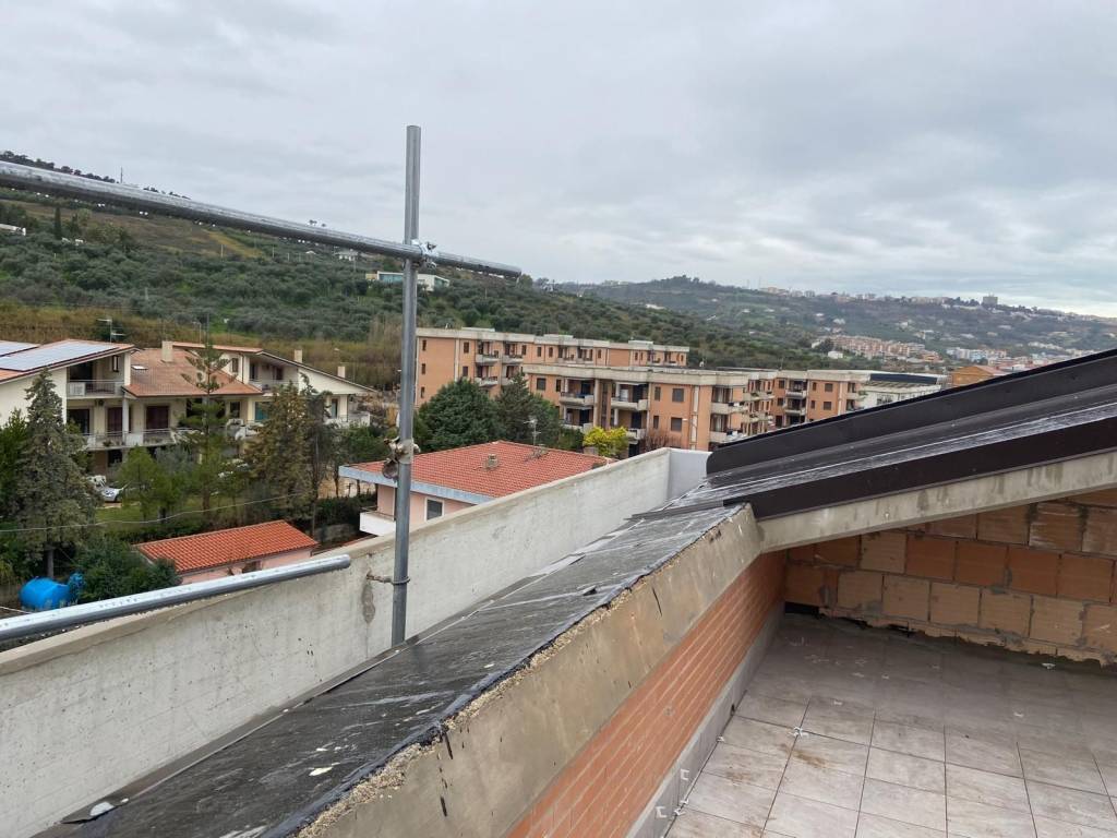 appartamento in vendita a Vasto in zona Marina