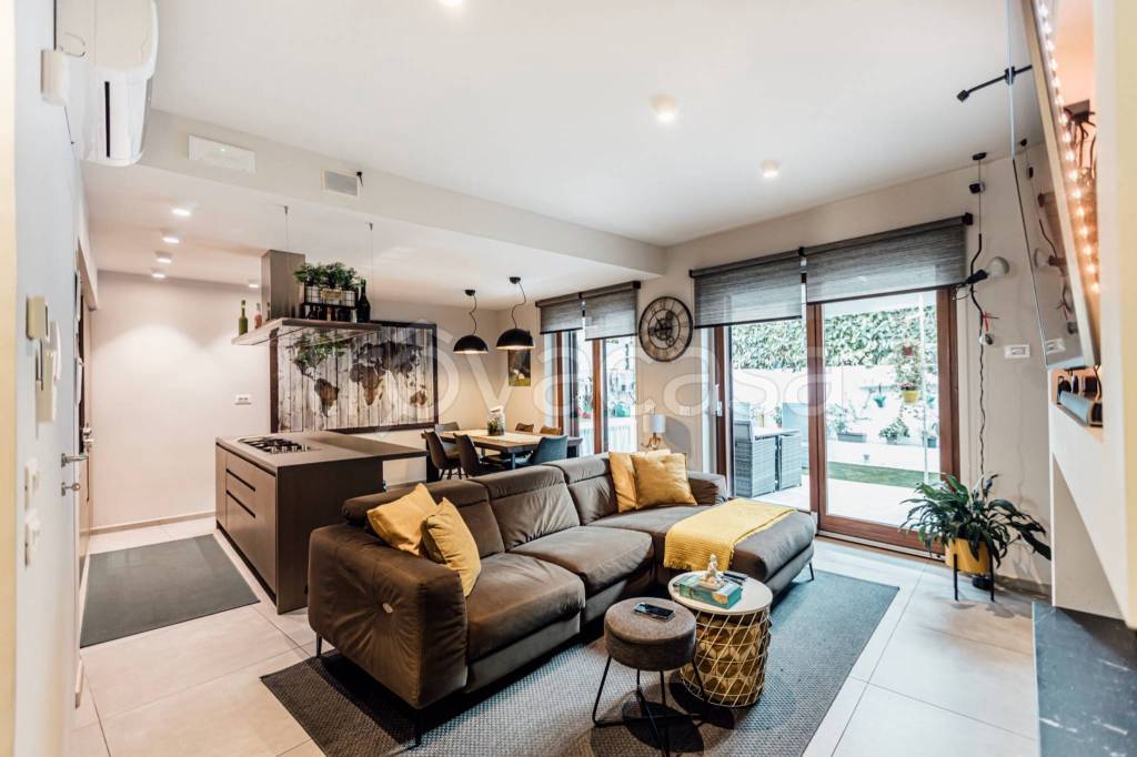 casa indipendente in vendita a Vasto