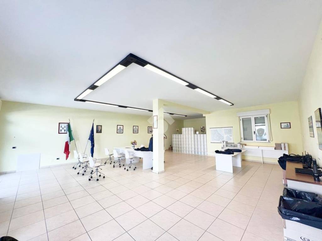 negozio in vendita a Vasto in zona Incoronata