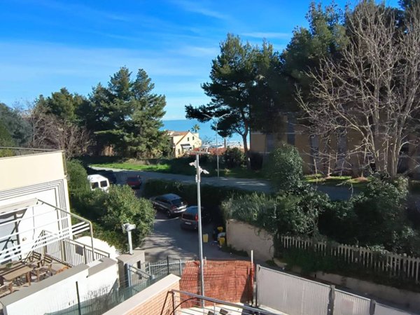 appartamento in vendita a Vasto in zona Marina