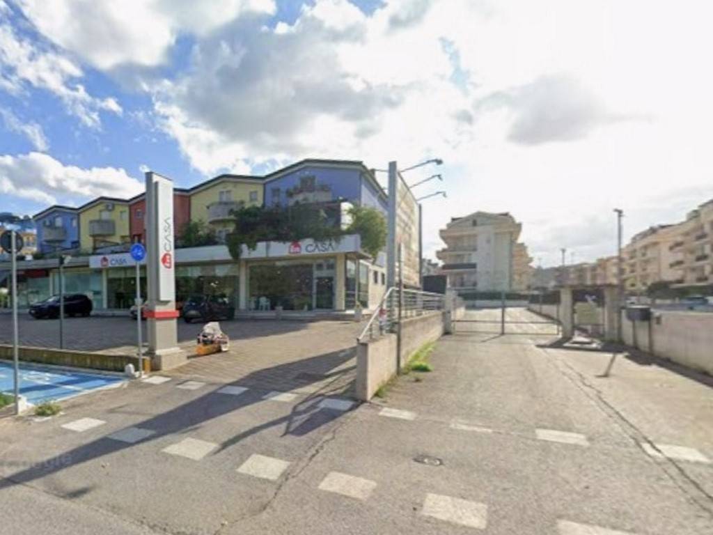 appartamento in vendita a Vasto in zona Marina