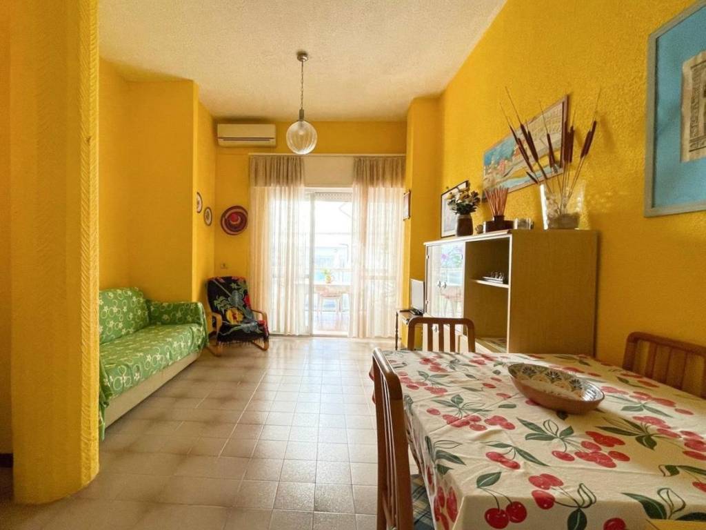 appartamento in vendita a Vasto in zona Marina