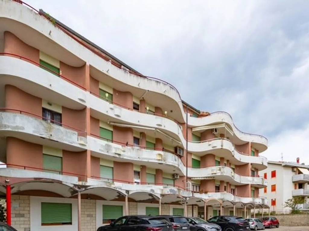 appartamento in vendita a Vasto in zona Marina