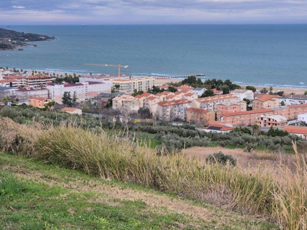terreno edificabile in vendita a Vasto in zona Marina