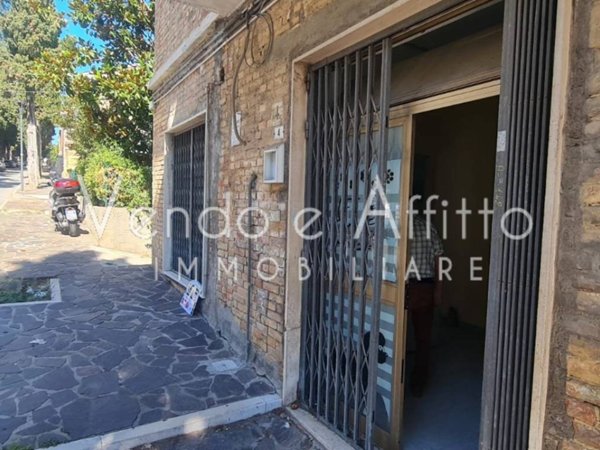 negozio in vendita a Vasto
