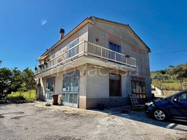 appartamento in vendita a Vasto in zona Marina