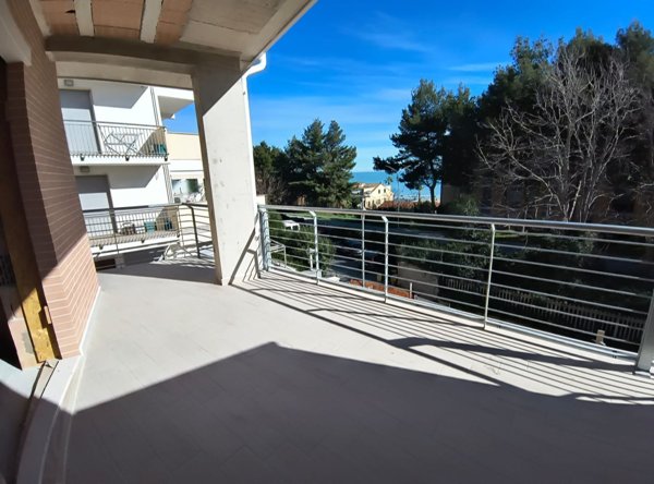 appartamento in vendita a Vasto in zona Marina