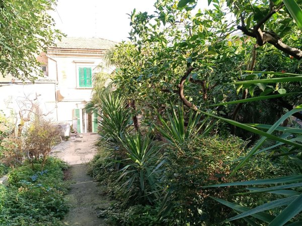 casa indipendente in vendita a Vasto