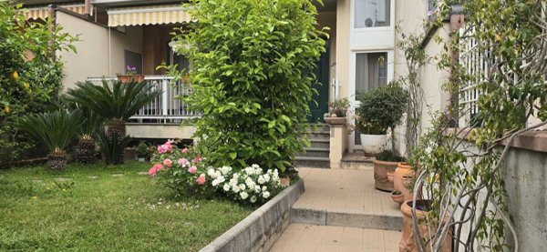 casa indipendente in vendita a Vasto